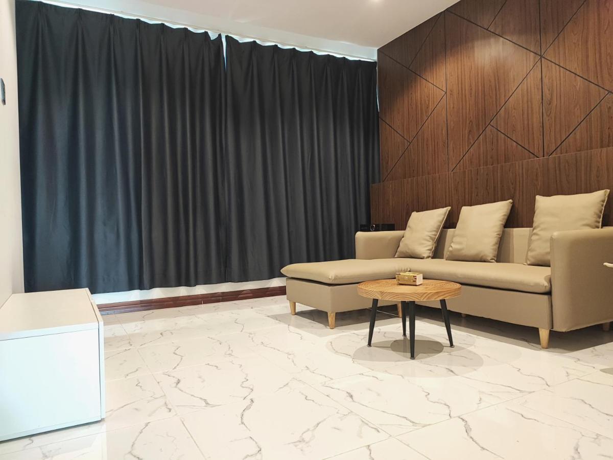 לינה וארוחת בוקר ויינטיאן Jenny Airport Lounge מראה חיצוני תמונה